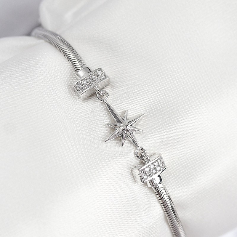 Pirinç Zirkon Taşlı Kutup Yıldızı Model Gümüş Renk Kadın Bileklik