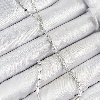 Pirinç Zirkon Taşlı Model Gümüş Renk Y Kolye