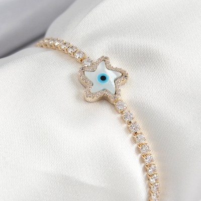 Pirinç Zirkon Taşlı Nazar Yıldız Model Gold Renk Asansörlü Kadın Bileklik