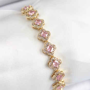 Pirinç Zirkon Taşlı Pembe Yonca Baget Model Gold Renk VIP Seri Kadın Bileklik