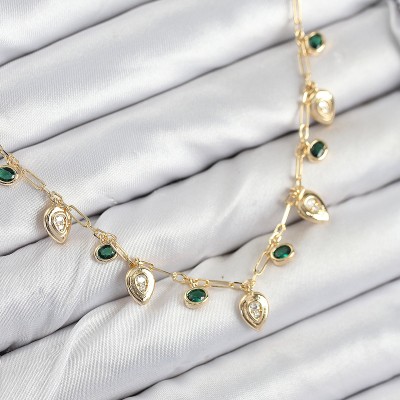 Pirinç Zirkon Taşlı Sallantılı Damla Model Gold Renk Kadın Kolye