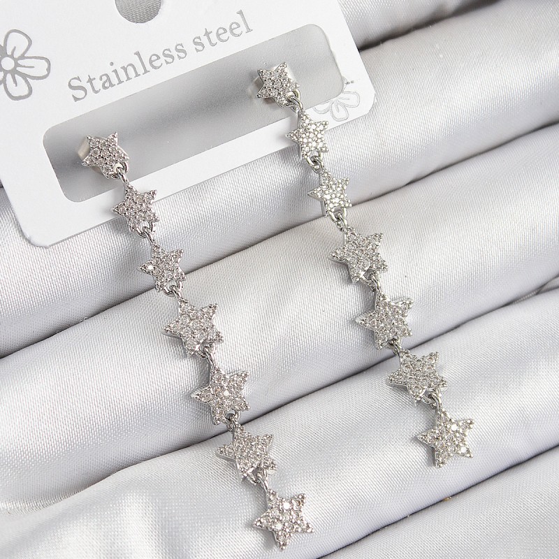 Pirinç Zirkon Taşlı Sallantılı Yıldız Model Gümüş Renk Kadın Küpe