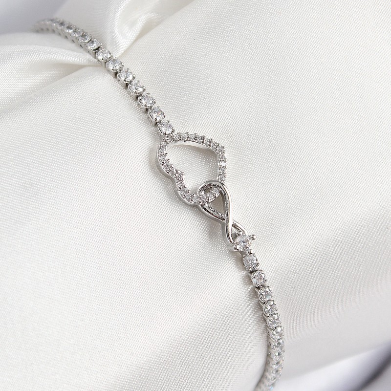 Pirinç Zirkon Taşlı Sonsuzluk Kalp Model Gümüş Renk Kadın Bileklik