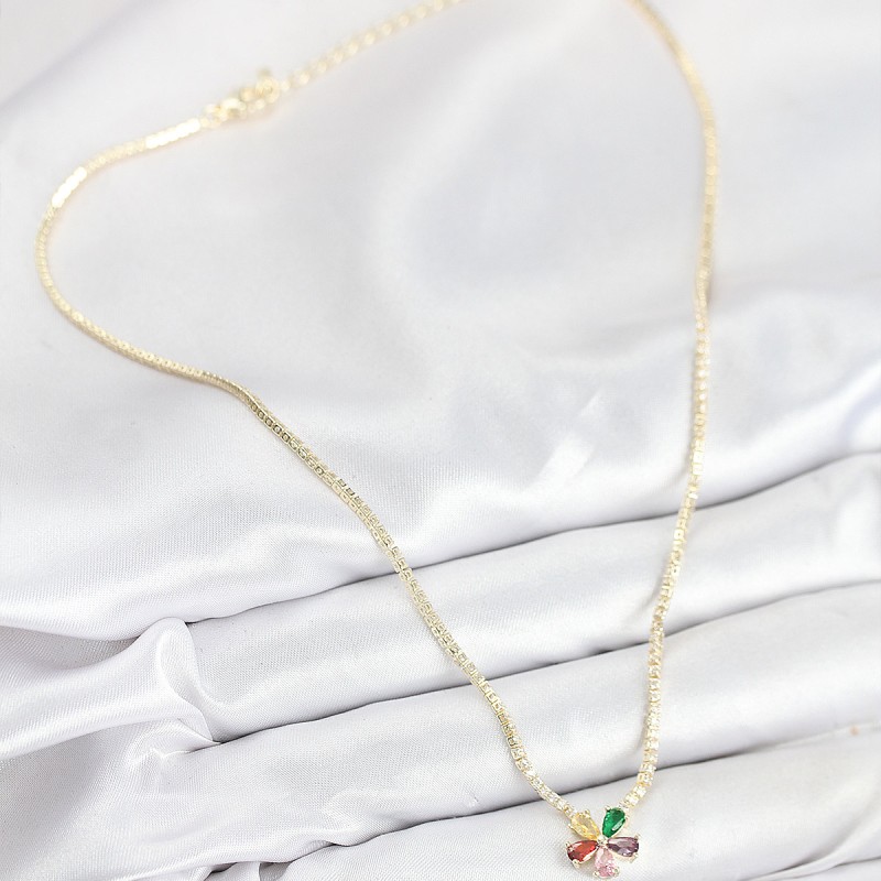 Pirinç Zirkon Taşlı Su Yolu Asorti Çiçek Model Gold Renk Kadın Kolye