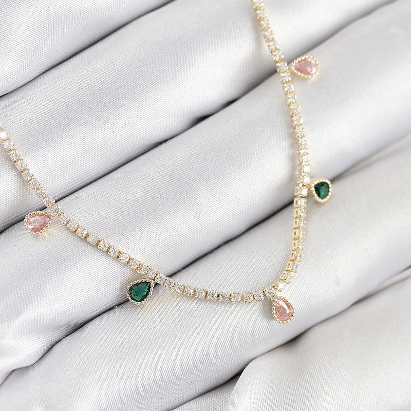 Pirinç Zirkon Taşlı Su Yolu Damla Model Gold Renk Kadın Kolye