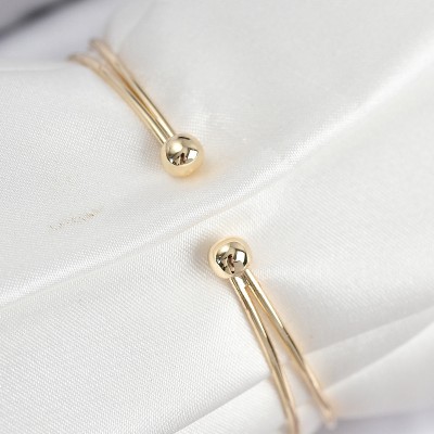 Pirinç Zirkon Taşlı Su Yolu Model Gold Renk Kadın Bileklik