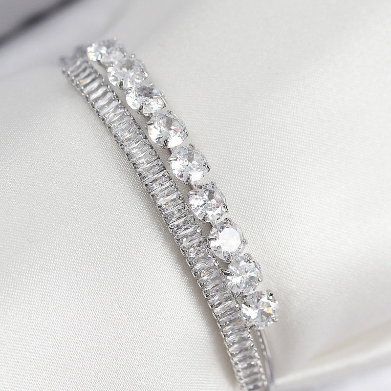 Pirinç Zirkon Taşlı Su Yolu Model Gümüş Renk Kadın Bileklik