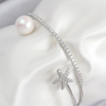 Pirinç Zirkon Taşlı Yıldız Ve İnci Model Gümüş Renk Kadın Bileklik