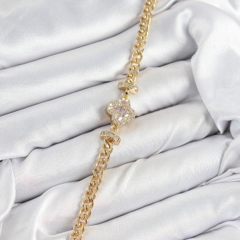 Pirinç Zirkon Taşlı Yonca Model Gold Renk Kadın Bileklik