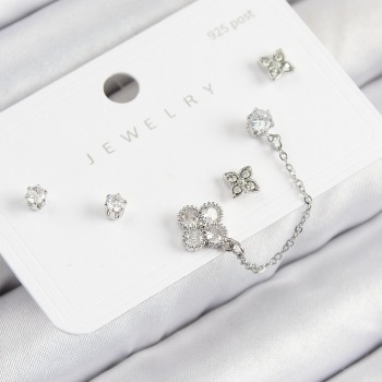 Pirinç Zirkon Taşlı Yonca Model Gümüş Renk 925 Ayar Gümüş Çivi Kadın Küpe Set