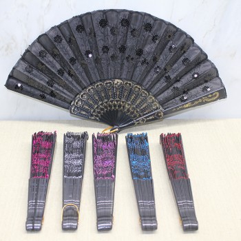 Plastik Pullu Yelpaze Siyah Renk