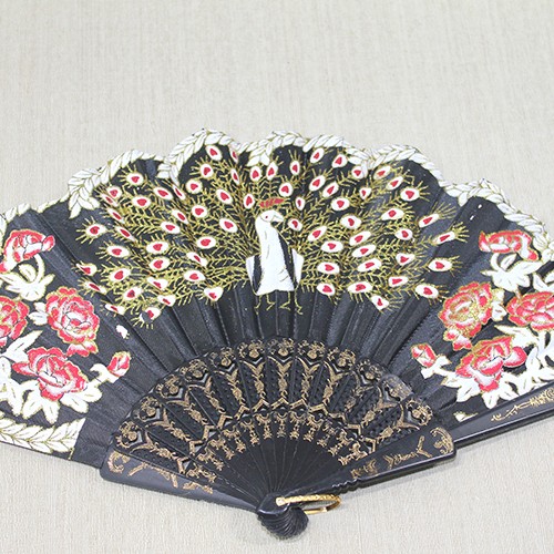 Plastik Tavuskuşu Yelpaze 