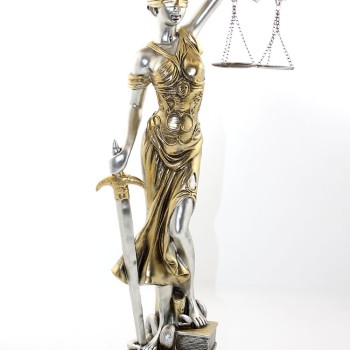 Polyester Adalet Figürü  Model 2 