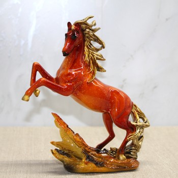 Polyester Gold Detaylı Şahlanmış At Figürü 