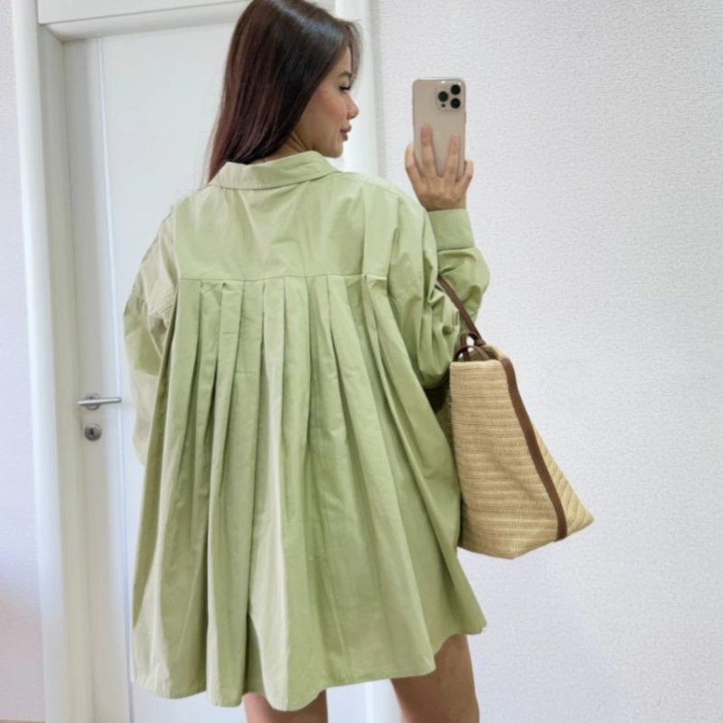 Poplin   Yakalı Yandan Yırtmaçlı Arka Pens Detaylı Gömlek - Yeşil -