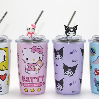 Popüler Karakter Figürlü Isı Muhafazalı Metal Pipetli Çelik Kupa 