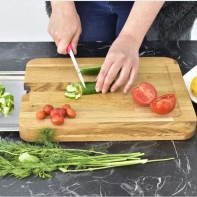 Pratik Tepsili Ahşap Kesme Tahtası 