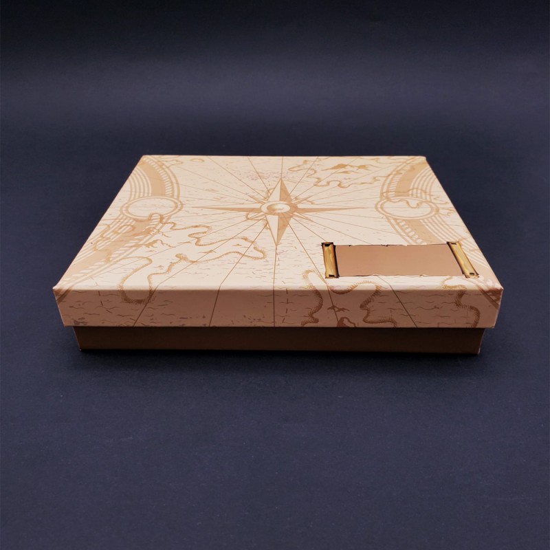 Pusula Temalı Hediye Kutusu 