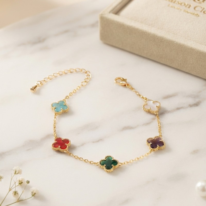Renkli Kristal Taşlı Gold Renk Yonca Model Kadın Bileklik