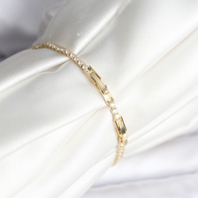 Renkli Yıldız Model Zirkon Taşlı Gold Renk Pirinç Su Yolu Kadın Bileklik