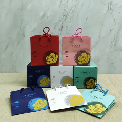 Romantik Gül Yüzük Kutusu Kubbe 