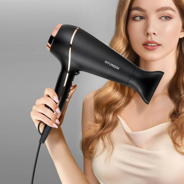 Saç Kurutma Makinesi - 3 Sıcaklık Seviyeli 