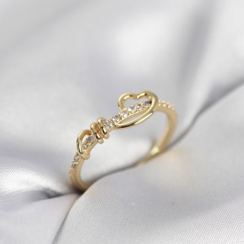 Sarmal Kalp Model Zirkon Taşlı Gold Renk Kadın Yüzük