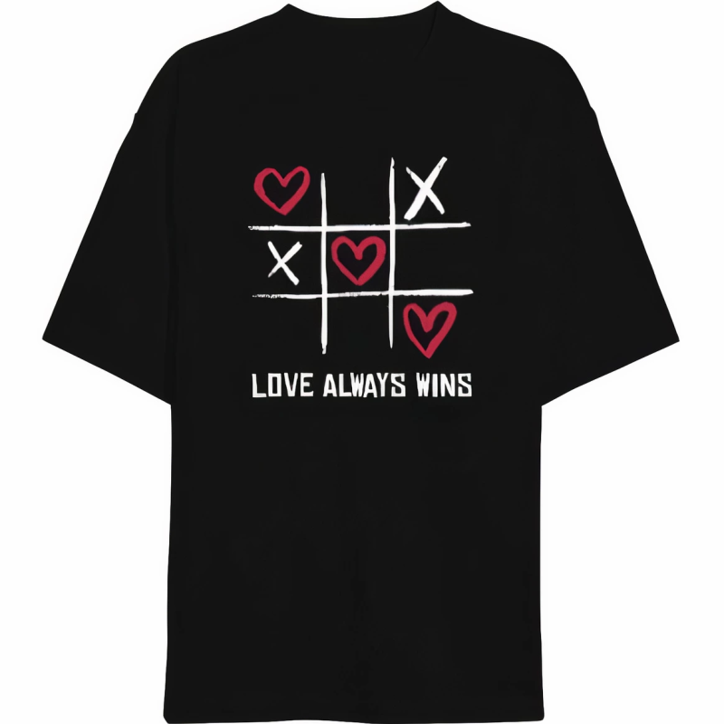 Sevgililer Günü İçin Özel Tasarım Love Always Wıns Baskılı T-shirt - Siyah -