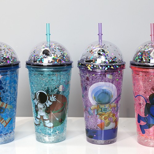 Sevimli Astronot Pipetli Işıklı Pullu Suluk Bardak 400 ml