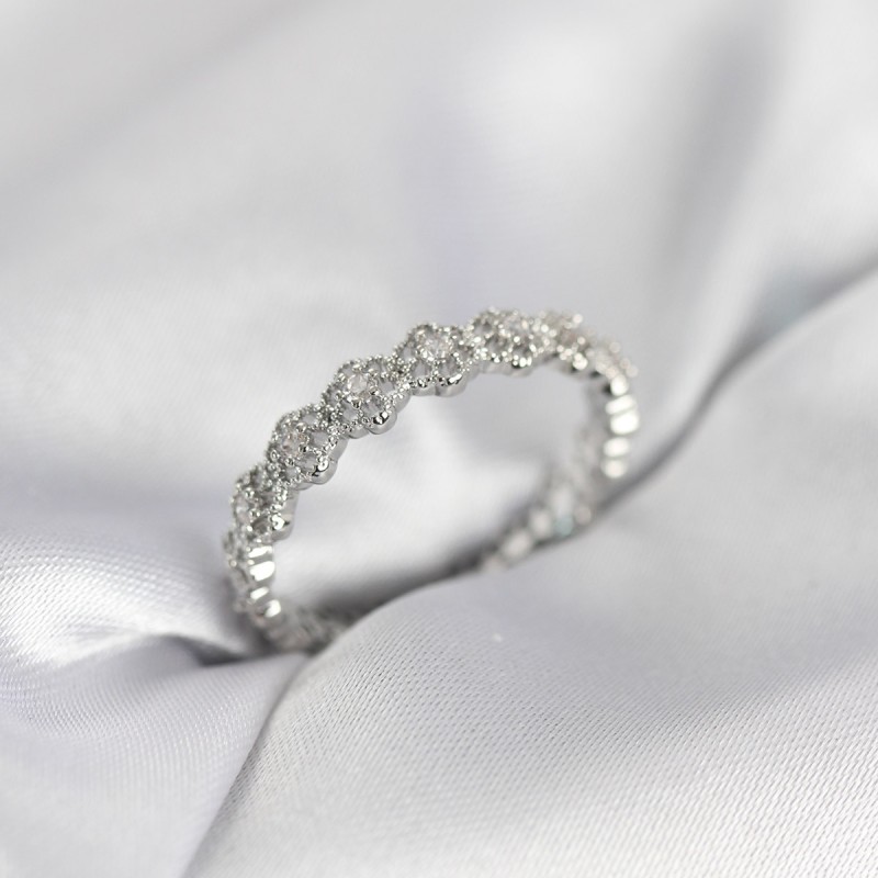 Sıralı Çiçek Model Gümüş Renk Zirkon Taşlı Kadın Yüzük