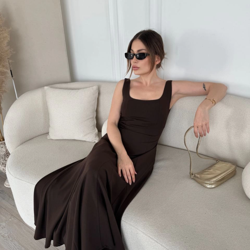 Sırt Dekolteli Kolsuz Uzun Elbise - Kahverengi -