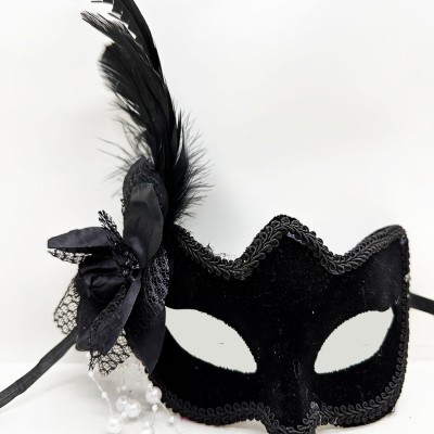 Siyah Süet Yandan Tüylü İncili Parti Maskesi