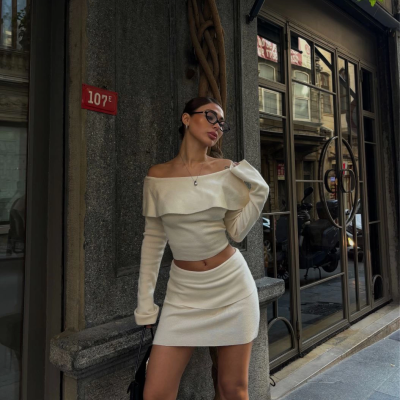 Straplez , Madonna , Carmen Yaka Croplu Mini Etekli ikili Takım Triko - Beyaz -