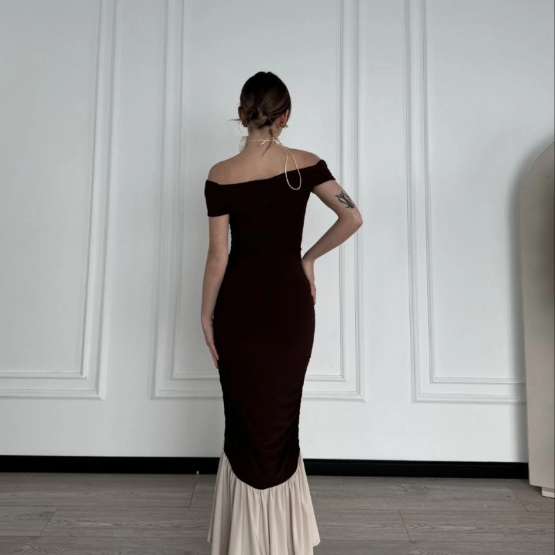 Striptiz Omuzlu Uzun Elbise- Kahve -