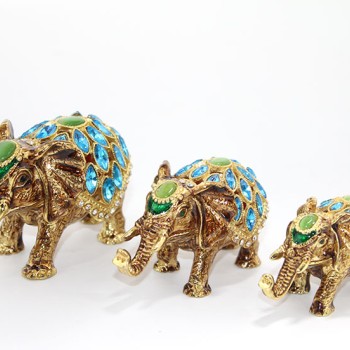 Swarovski Taşlı 3'lü Fil Figürü Model 2 