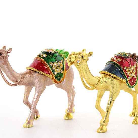 Swarovski Taşlı Tekli Deve Figürü Model 6