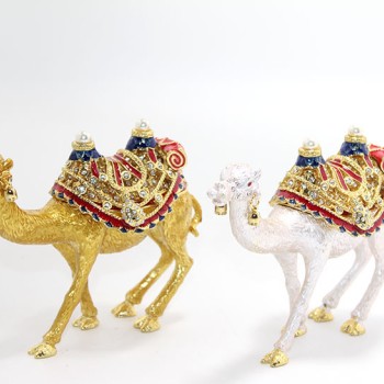 Swarovski Taşlı Tekli Deve Figürü Model 8