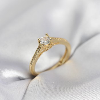 Tek Taş Gold Renk Zirkon Taşlı Model Kadın Yüzük
