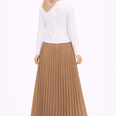 Tesettür Beyaz Gömlekli Pliseli Etek İkili Takım Gündelik ve Ofis Şıklığı - Kahverengi