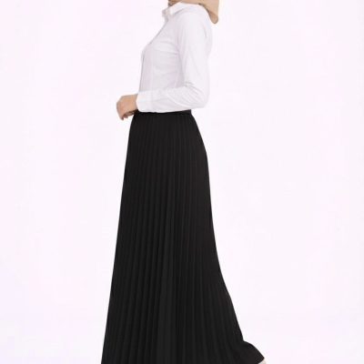 Tesettür Beyaz Gömlekli Pliseli Etek İkili Takım Gündelik ve Ofis Şıklığı - Siyah