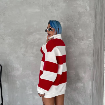 Üç İplik Parçalı Yakalı SweatShirt - Kırmızı -