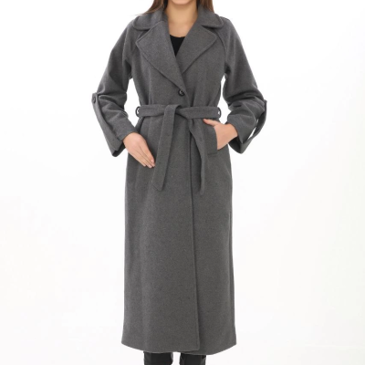 Uzun Kaşe Kaban – Yünlü Dokuma Kaşmir Kumaş, Kruvaze Yaka, Kuşaklı Astarlı Tesettür Uyumlu Şık Kışlık Siyah Model - Füme