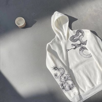 Uzun Kol Kapüşonlu Baskılı SweatShirt - Beyaz -