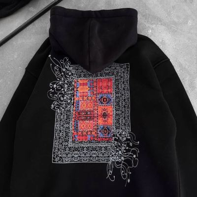 Uzun Kol Kapüşonlu Ön Ve Arka Baskılı SweatShirt - Siyah -