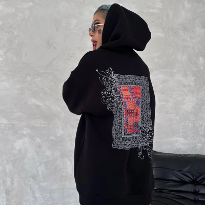 Uzun Kol Kapüşonlu Ön Ve Arka Baskılı SweatShirt - Siyah -