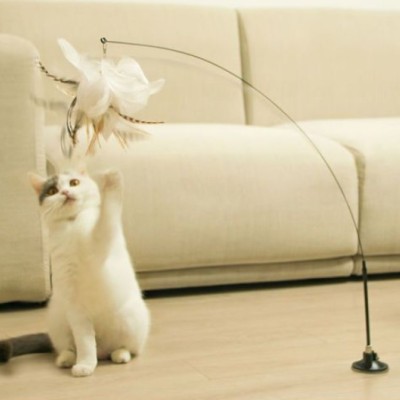 Vantuzlu Tüylü Zilli Kedi Oyun Oltası