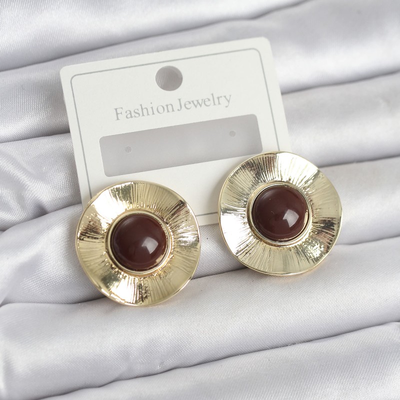 Vintage Model Kahverengi Gold Renk Pirinç Kadın Küpe