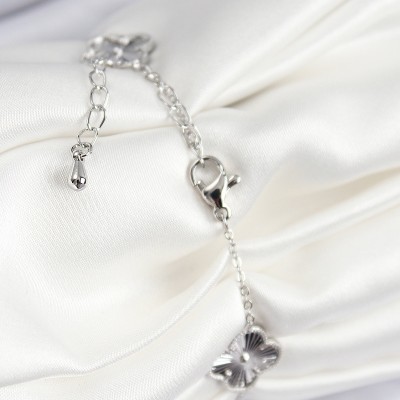 VIP Pirinç Yonca Model Gümüş Renk Kadın Bileklik