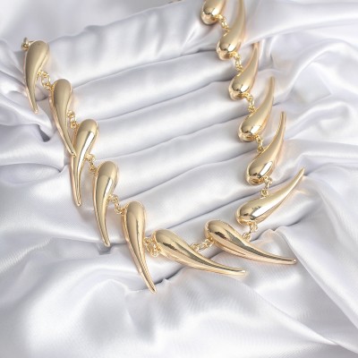 VIP Seri Özel Tasarım Gold Renk Kadın Kolye