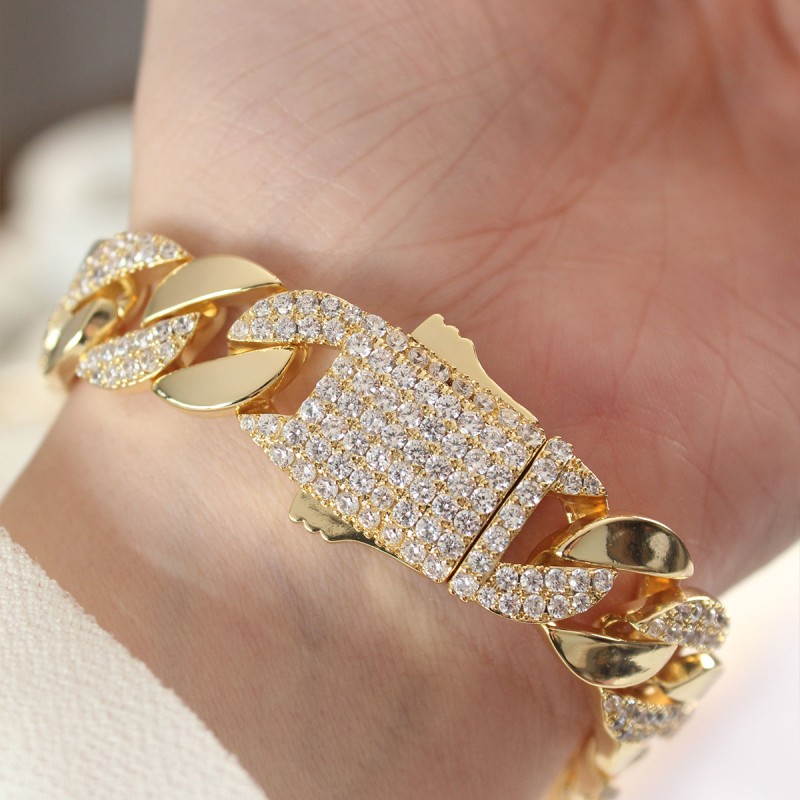 Vip Seri Pirinç Zirkon Taşlı Gold Renk Gurmet Bileklik